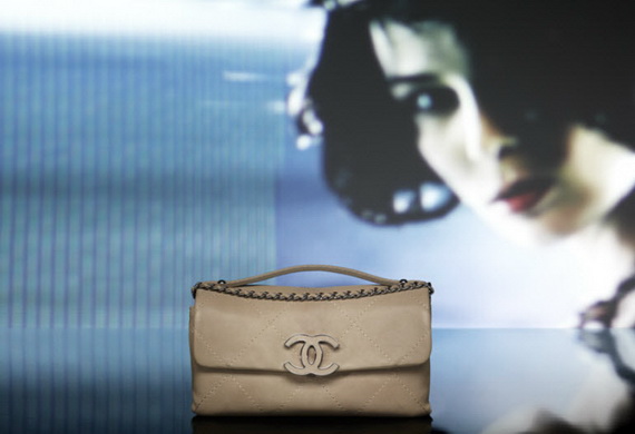 Chanel-Clutch-Bags-for-Women_10