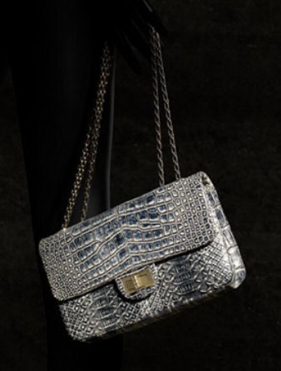 Chanel-Reissue-Alligator-Flap-Bag__5