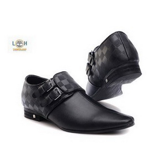 Louis-Vuitton-Buckle-Shoes-for-Men_09