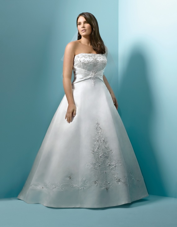 Plus-size-wedding-dresses_02