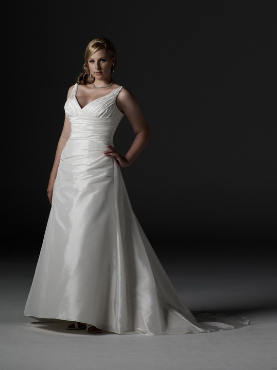 Plus-size-wedding-dresses_12