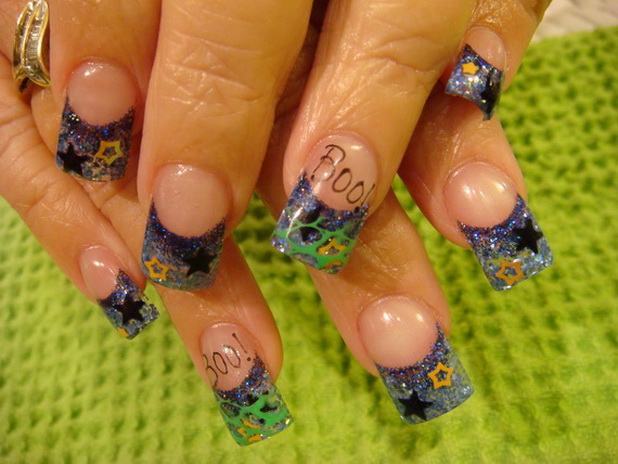 Crazy-Halloween-Nail-Art-Ideas_01