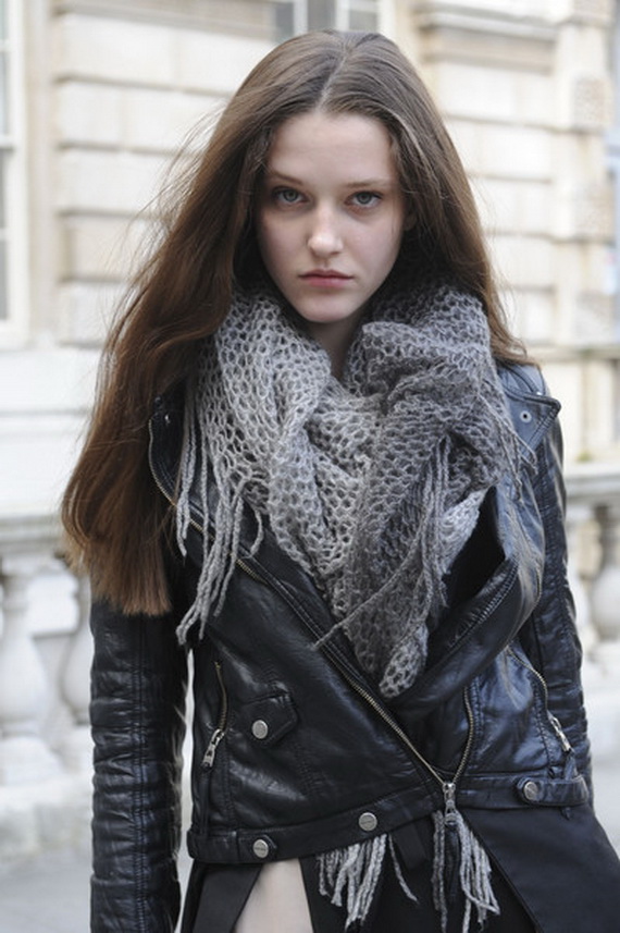 Easy-School-Hairstyles-2012-for-Girls_18