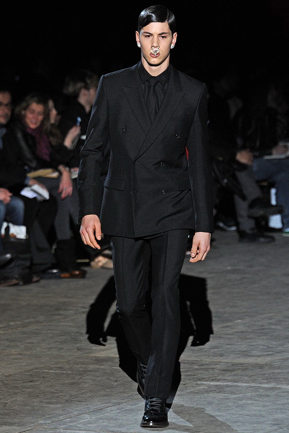 Givenchy-2012-Fall-Winter-Collection-for-Men-_16