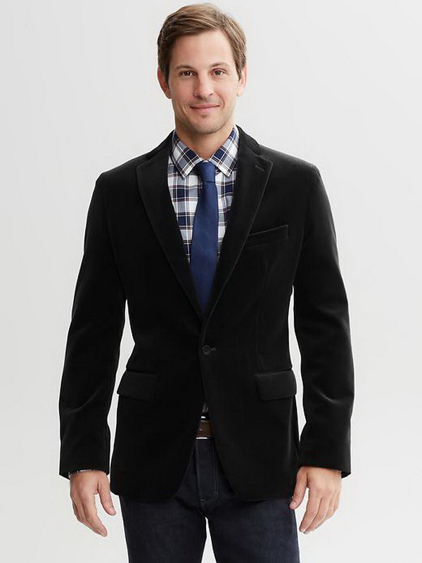 Banana-Republic-Winter-2013-Back-in-Black-Collection-for-Men_28