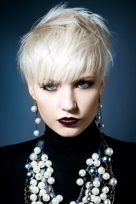 Cool-Layered-Very-Short-Hairstyles-Trends-2011-2012_071