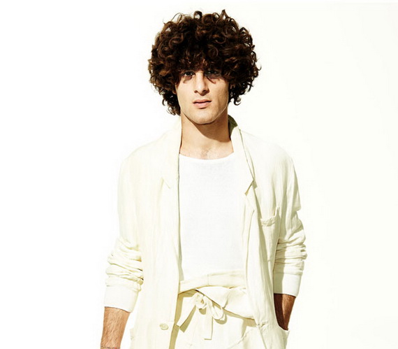 Perm-Hairstyles-for-men-_05