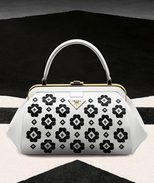 prada-accessories_22