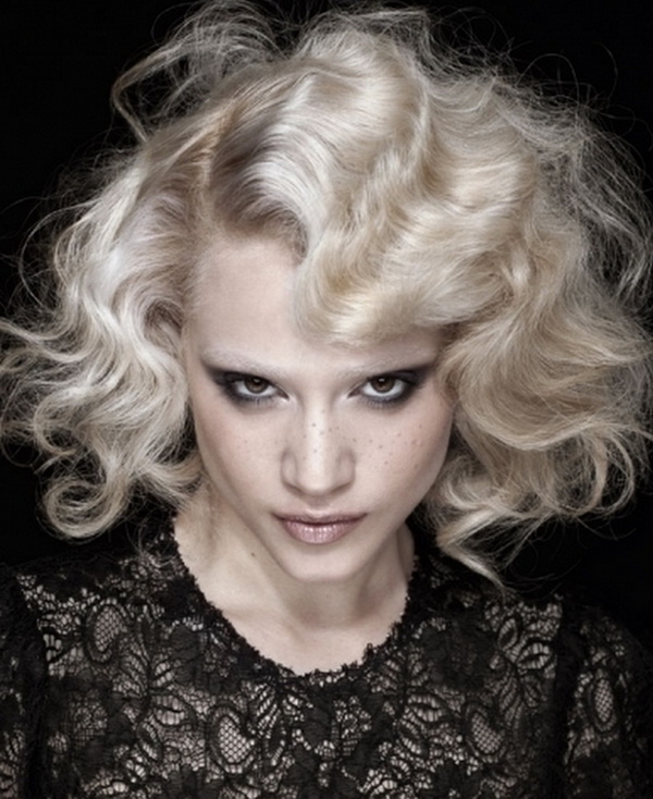 Medium-Prom-Hairstyles-2013-for-Women_01