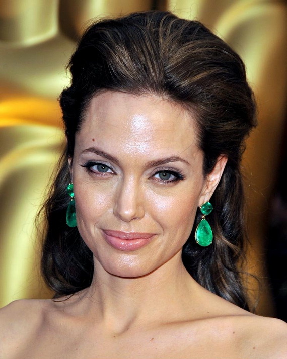 angelina-jolie-hairstyles_23