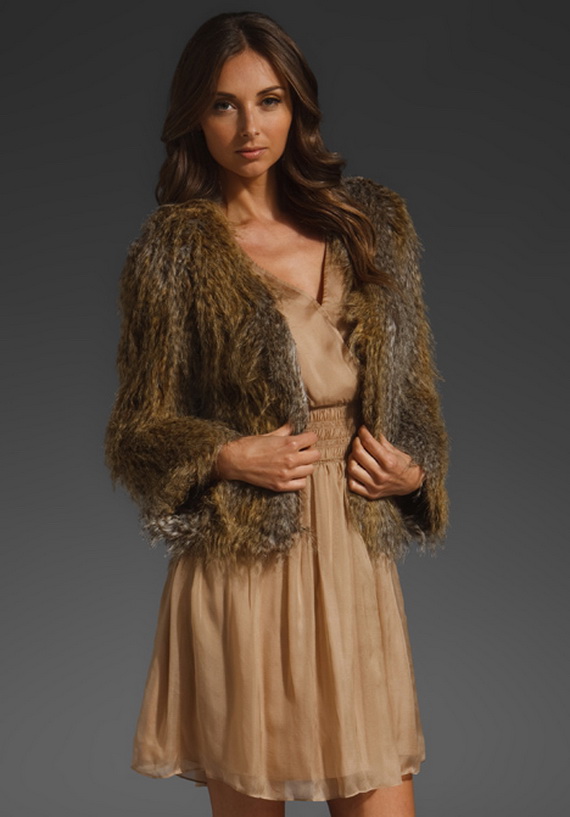 halston-coats_09