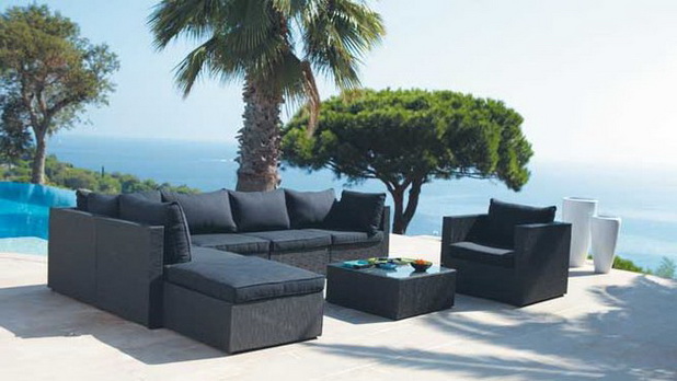 Comfortable-Garden-Furniture-Designs-for-Your-Outdoor-Living-Room_05