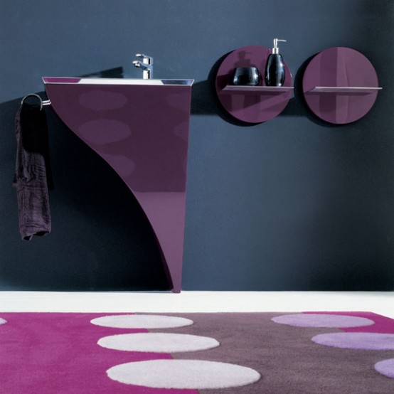 Very-elegant-modern-furniture-for-small-bathroom-Happy-by-Novello-2-554x554